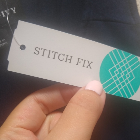 Pink Clover Lighting Zip Detail Tank - Picture 2 of 7